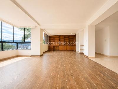 Apartamento en arriendo en El Poblado, Medellín · foto 5 de 20