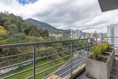 Apartamento de 1 alcoba en venta en Bosque Izquierdo, Bogotá, 56 m² · foto 10 de 20