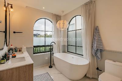 Casa de 3 alcobas en venta en San Jacinto, Chía, 385 m² · foto 18 de 20
