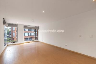 Apartamento en venta en El Virrey, Bogotá · foto 2 de 19