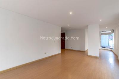 Apartamento en venta en El Virrey, Bogotá · foto 3 de 19