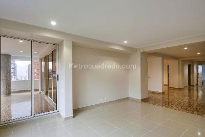 Apartamento en venta en El Poblado, Medellín · foto 10 de 20