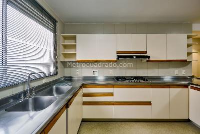 Apartamento en venta en El Poblado, Medellín · foto 15 de 20