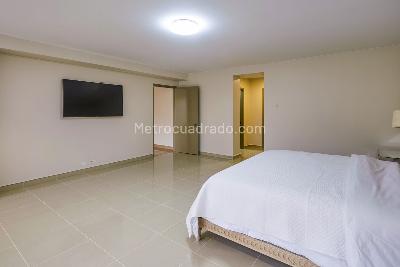 Apartamento en venta en El Poblado, Medellín · foto 20 de 20