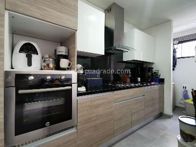 Apartamento en venta en Santa Barbara Oriental, Bogotá · foto 6 de 20