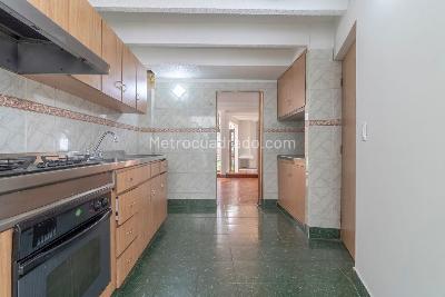 Casa de 4 alcobas en venta en Santa Ana Occidental, Bogotá, 180 m² · foto 8 de 20