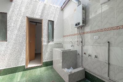 Casa de 4 alcobas en venta en Santa Ana Occidental, Bogotá, 180 m² · foto 9 de 20