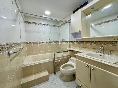 Casa de 5 alcobas en arriendo en Belen, Medellín, 188 m² · foto 5 de 18