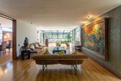 Apartamento de 4 alcobas en venta en San Lucas, Medellín, 375 m² · foto 8 de 20