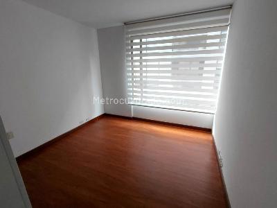 Apartamento de 3 alcobas en venta en Chico Norte Iii Sector, Bogotá, 147 m² · foto 15 de 20