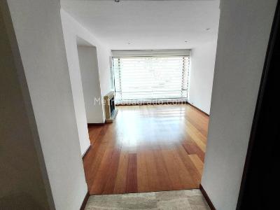 Apartamento de 3 alcobas en venta en Chico Norte Iii Sector, Bogotá, 147 m² · foto 2 de 20