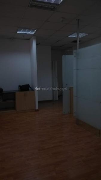 Oficina en Arriendo, LA ESPERANZA, Bogotá D.C. - Más