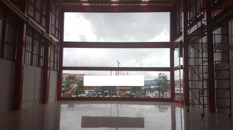 Local Comercial en Arriendo, Puente aranda, Bogotá D.C. - Mehr