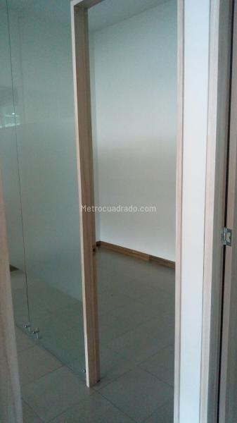 Local Comercial en Arriendo, PALOQUEMADO, Bogotá D.C. - Mehr