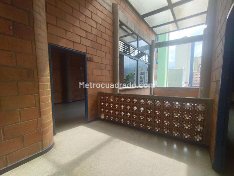Edificio de Oficinas en Arriendo, LA CANDELARIA, Medellín - Vista 3