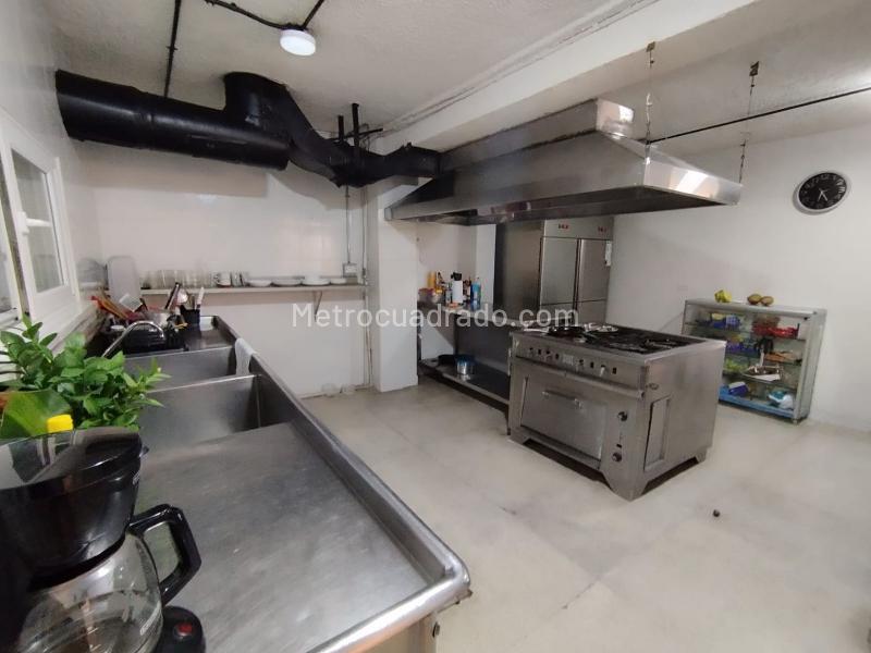 Edificio de Oficinas en Arriendo, LAURELES, Medellín - Vista 3