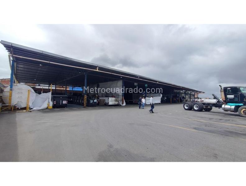 Lote en Venta, MONTEVIDEO ZONA INDUSTRIAL, Bogotá D.C. - Więcej