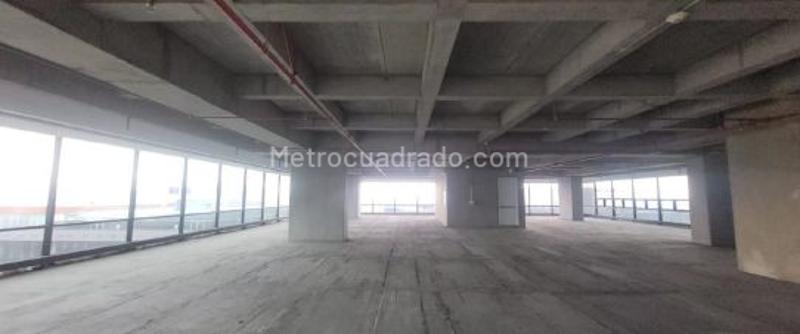 Oficina en Arriendo, CIUDAD SALITRE OCCIDENTAL, Bogotá D.C. - Más