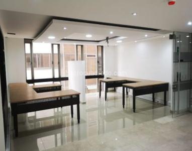Office for rent in LA PORCINCULA, Bogotá