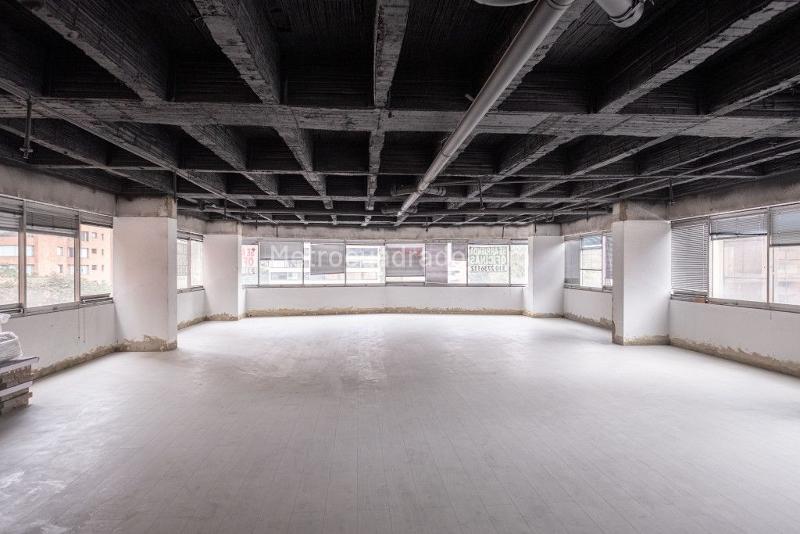 Oficina en Arriendo, LA PORCINCULA, Bogotá D.C. - Mehr
