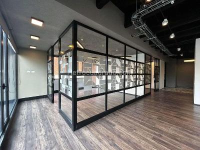 Office for rent in EL RETIRO, Bogotá