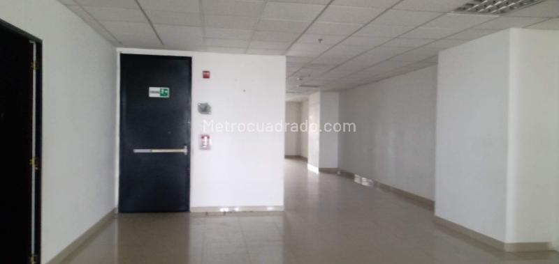 Oficina en Arriendo, LOS ALAMOS, Bogotá D.C. - Vista 4