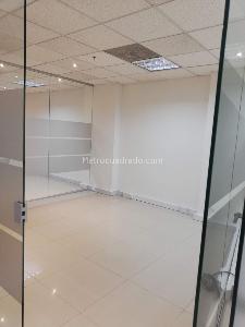 Office for rent in CIUDAD SALITRE OCCIDENTAL, Bogotá