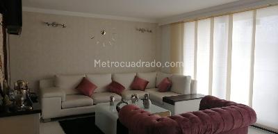 Apartamento de 3 alcobas en venta en Cerros Altos De Suba, Bogotá, 106 m² · foto 7 de 11