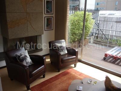 Apartamento de 1 alcoba en arriendo en Chico Reservado, Bogotá, 73 m² · foto 3 de 15