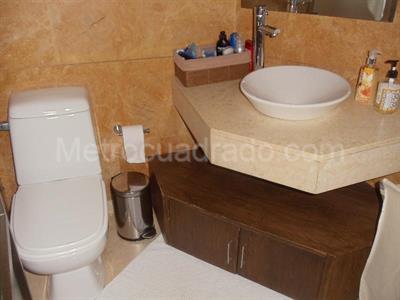 Apartamento de 1 alcoba en arriendo en Chico Reservado, Bogotá, 73 m² · foto 15 de 15