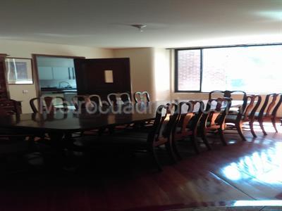 Apartamento de 3 alcobas en venta en Chico, Bogotá, 160 m² · foto 5 de 15