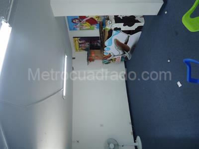 Casa de 4 alcobas en venta en Nueva Autopista Norte, Bogotá, 708 m² · foto 9 de 17