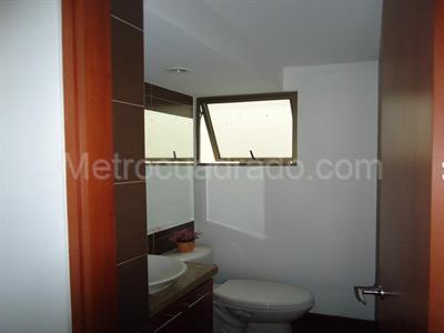 Apartamento de 3 alcobas en venta en Cerros De Suba, Bogotá, 107 m² · foto 11 de 11