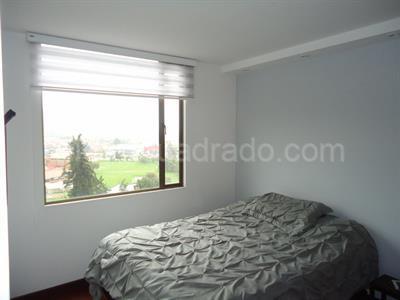 Apartamento de 3 alcobas en venta en Cerros De Suba, Bogotá, 107 m² · foto 7 de 11