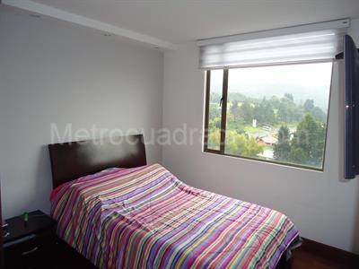 Apartamento de 3 alcobas en venta en Cerros De Suba, Bogotá, 107 m² · foto 9 de 11