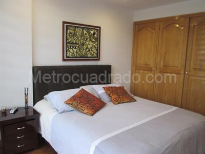 Apartamento de 3 alcobas en venta en Chico, Bogotá, 201 m² · foto 14 de 20
