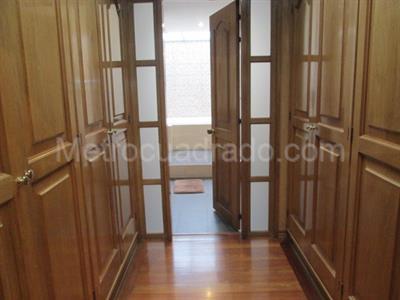 Apartamento de 3 alcobas en venta en Chico, Bogotá, 201 m² · foto 16 de 20