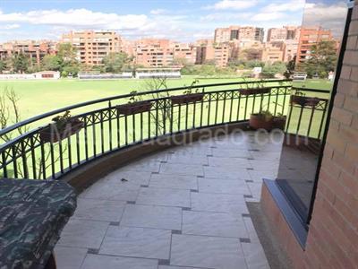 Apartamento de 3 alcobas en venta en Country La Calleja, Bogotá, 160 m² · foto 3 de 20