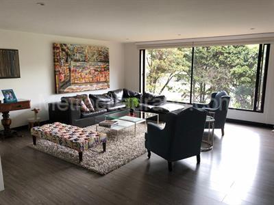 Apartamento en venta en Santa Barbara, Bogotá · foto 2 de 12