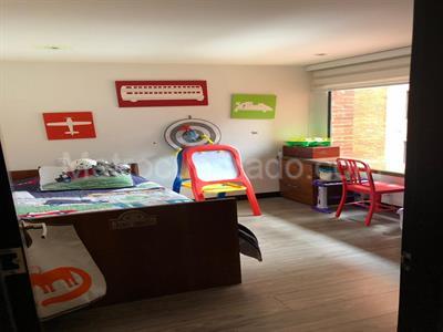 Apartamento en venta en Santa Barbara, Bogotá · foto 8 de 12