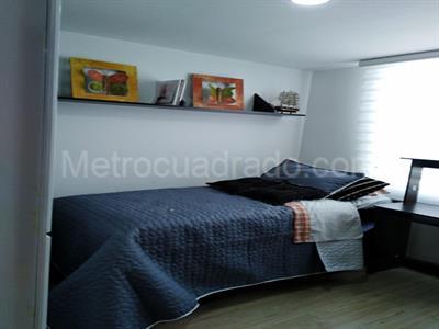 Apartamento de 4 alcobas en venta en Santa Barbara, Bogotá, 188 m² · foto 16 de 20
