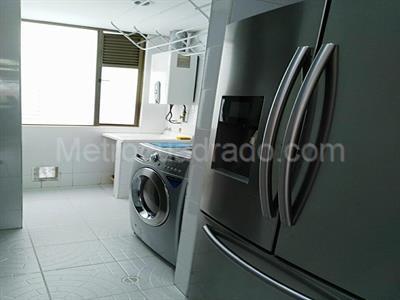 Apartamento de 4 alcobas en venta en Santa Barbara, Bogotá, 188 m² · foto 5 de 20