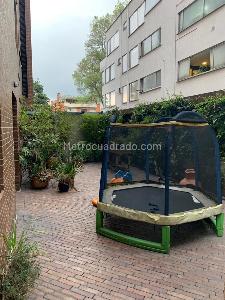 Apartamento de 3 alcobas en venta en El Virrey, Bogotá, 300 m² · foto 10 de 20