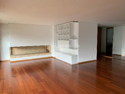 Apartamento de 3 alcobas en venta en El Virrey, Bogotá, 300 m² · foto 4 de 20