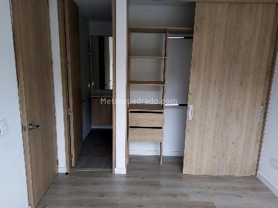 Apartaestudio en venta en Chapinero, Bogotá, 42 m² · foto 5 de 8