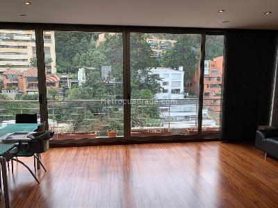 Apartamento en venta en El Refugio, Bogotá · foto 2 de 16