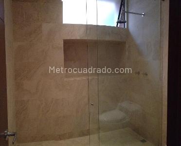 Apartamento de 3 alcobas en venta en La Carolina, Bogotá, 160 m² · foto 15 de 17
