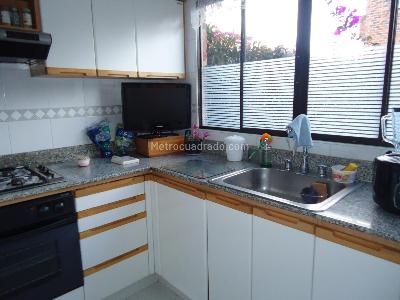 Casa de 3 alcobas en venta en Delmonte 2, Bogotá, 150 m² · foto 3 de 20