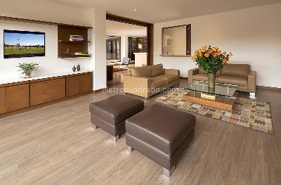 Apartamento en venta en Santa Barbara, Bogotá · foto 5 de 14