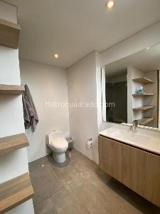 Apartaestudio en venta en Chapinero, Bogotá, 42 m² · foto 10 de 15